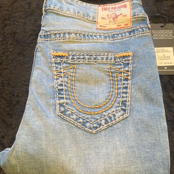 True Religion Jeans - Picture 4 of 6